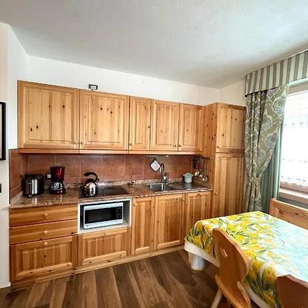 Elisir Petit 2 ליביניו